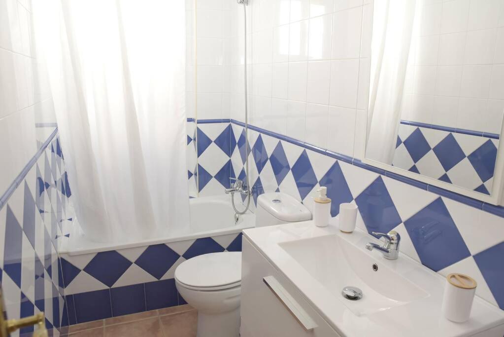 Apartamento Elena - Solo Familias Y Parejas 콘일데라프론테라 외부 사진
